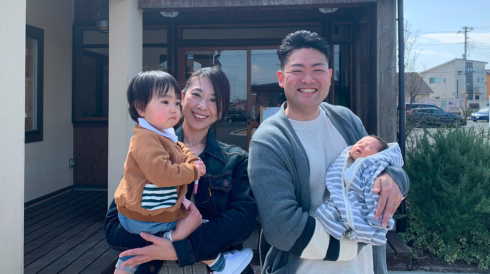 夫婦共働きで二人の子を新生児から迎え入れて――夫の思い、妻の思い