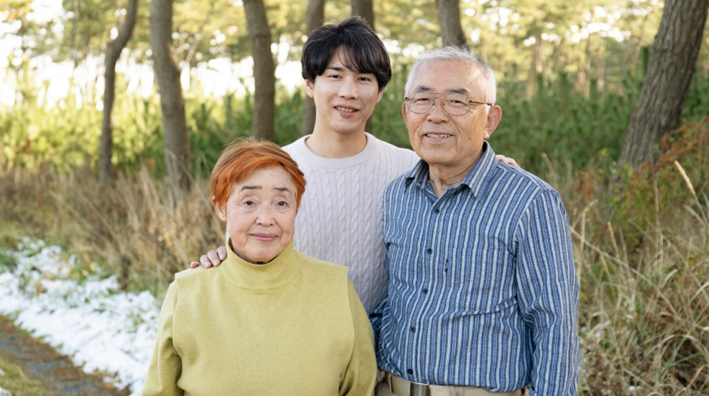 どんなときも肯定し見守ってくれた両親　特別養子縁組で迎えられた男の子が、里親になるまで